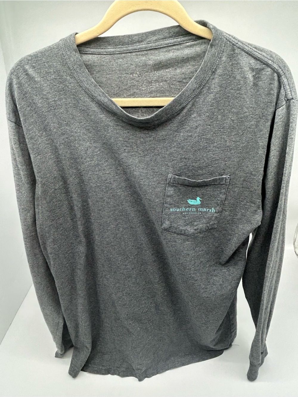 Southern Marsh Men's Long-Sleeve Pocket Tee - Gray Medium